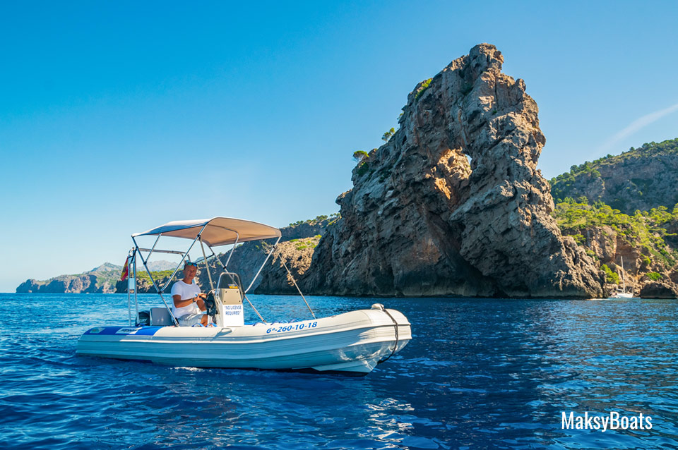 Boat Rental Na Foradada Mallorca from Port de Sóller with MaksyBoats